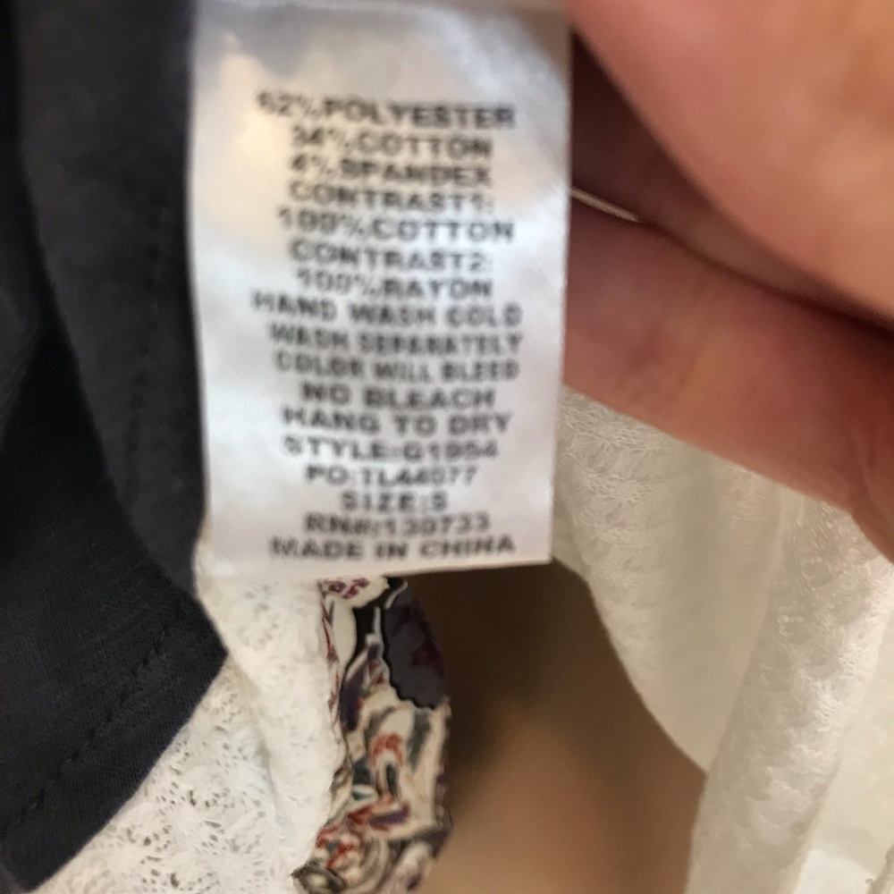 Puff Sleeve Waffle Knit Top - Picture 8 of 8